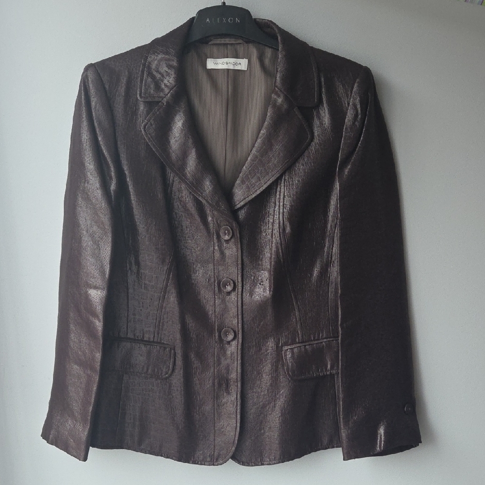 Chic Brown Women's Blazer